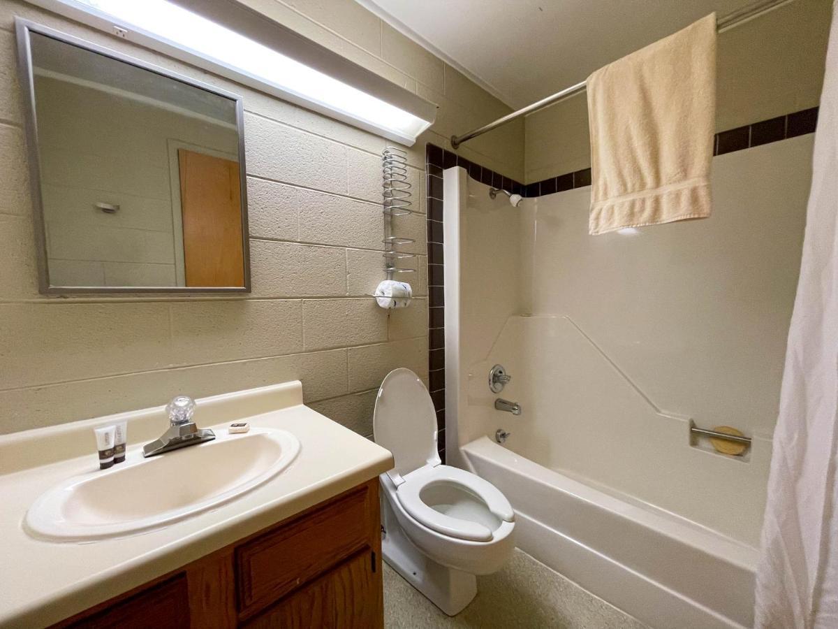 Hillside Lodge Lake Junaluska Εξωτερικό φωτογραφία