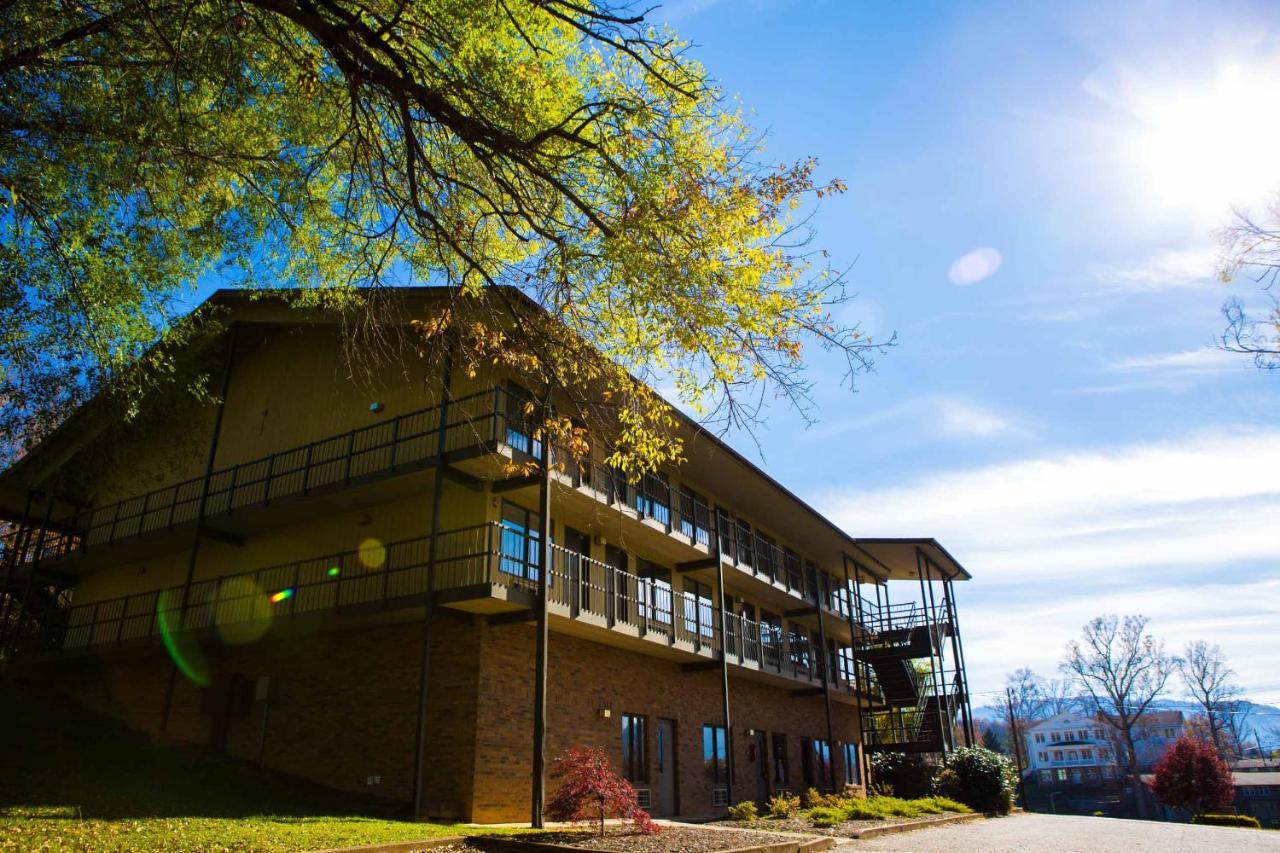 Hillside Lodge Lake Junaluska Εξωτερικό φωτογραφία