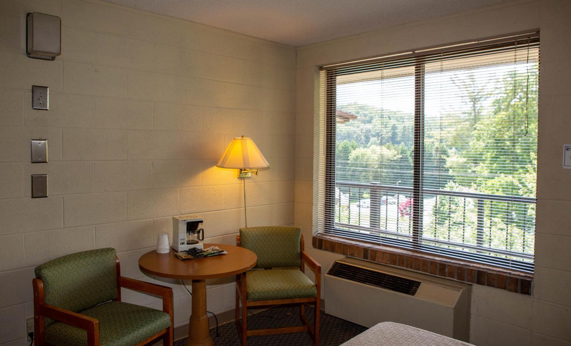 Hillside Lodge Lake Junaluska Εξωτερικό φωτογραφία